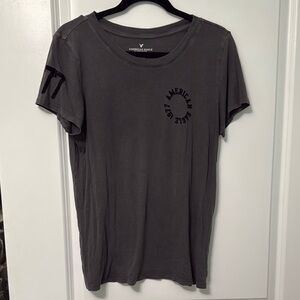 American Eagle Gray Shirt